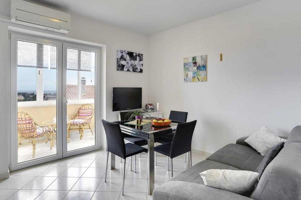 פרמנטורה Apartment Mirna מראה חיצוני תמונה